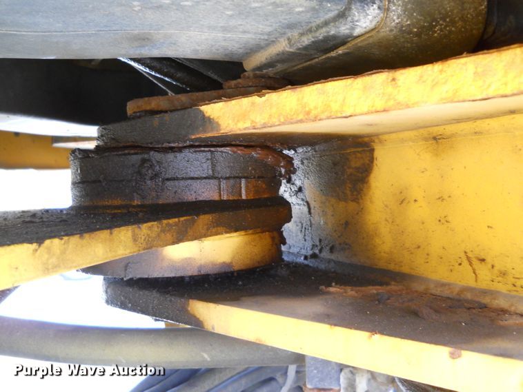 image for item DE4521 2003 John Deere 444H  wheel loader