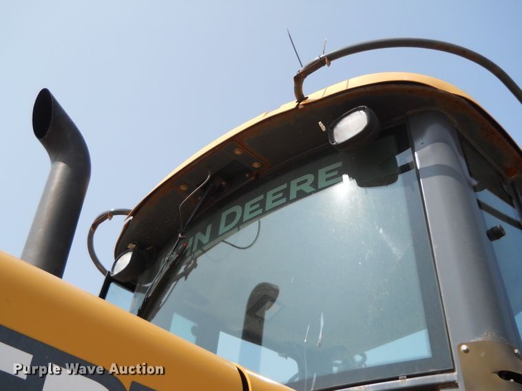 image for item DE4521 2003 John Deere 444H  wheel loader