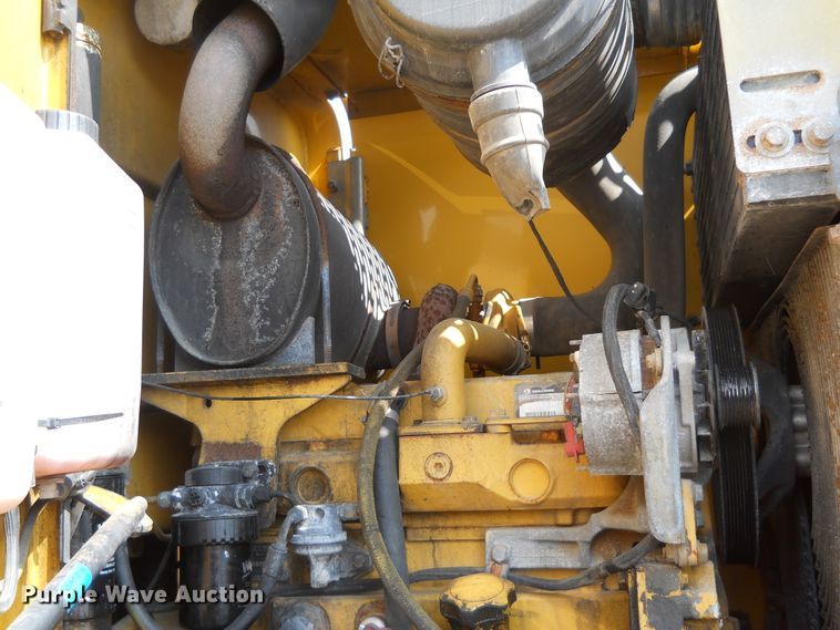 image for item DE4521 2003 John Deere 444H  wheel loader