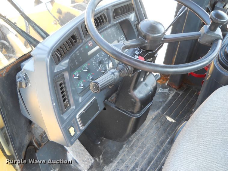 image for item DE4521 2003 John Deere 444H  wheel loader