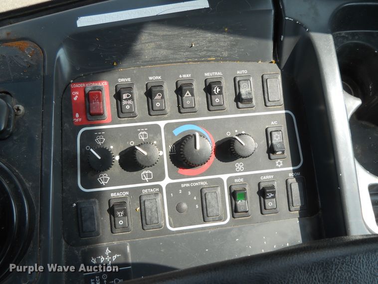 image for item DE4521 2003 John Deere 444H  wheel loader