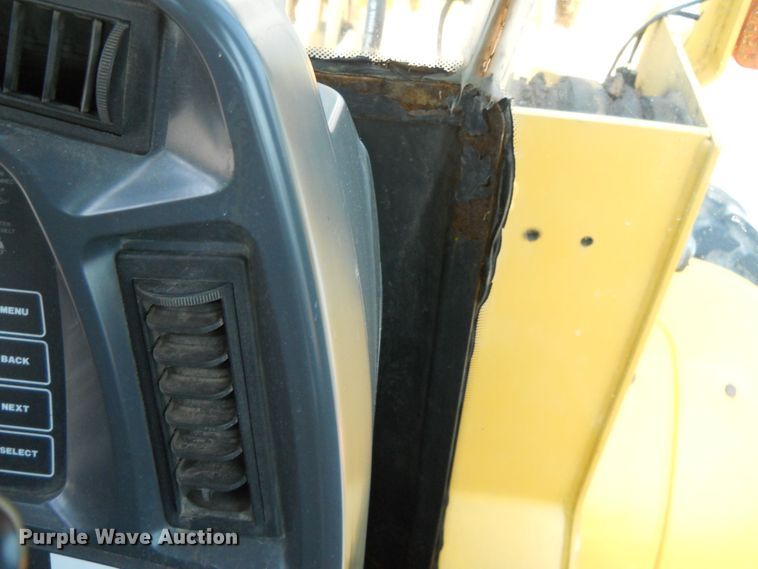 image for item DE4521 2003 John Deere 444H  wheel loader