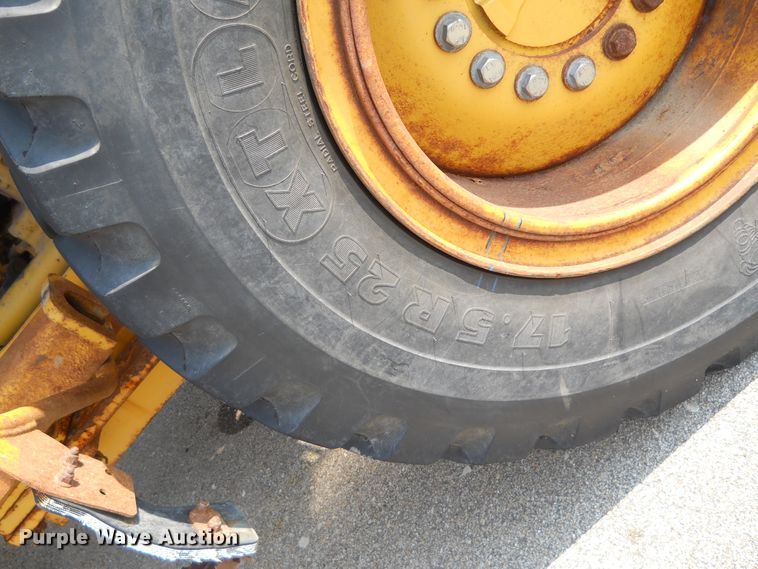 image for item DE4521 2003 John Deere 444H  wheel loader