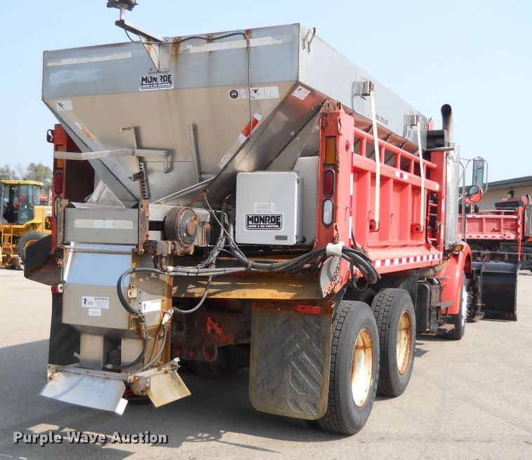 image for item DE4523 2003 Sterling LT7501  dump truck