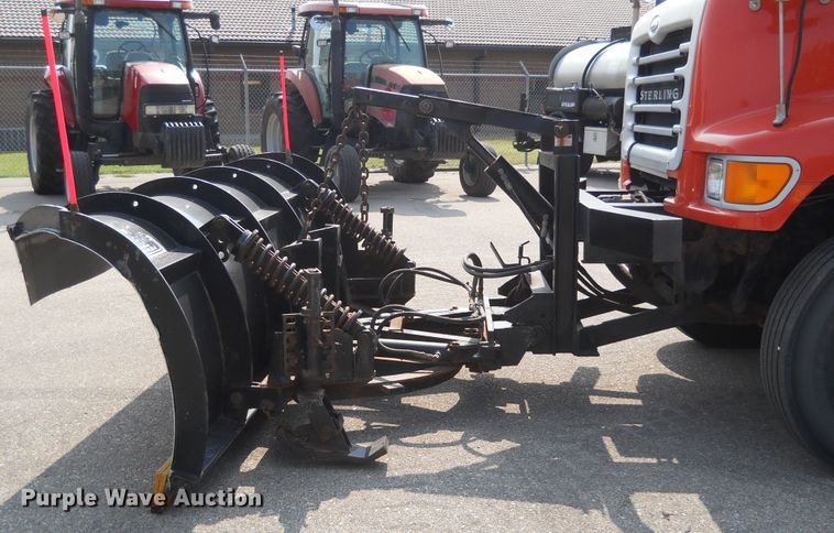 image for item DE4523 2003 Sterling LT7501  dump truck