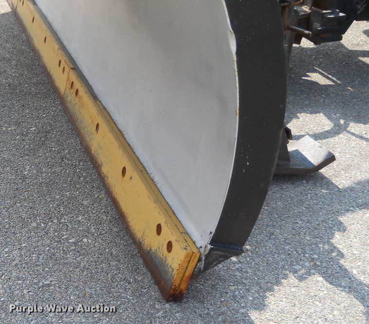 image for item DE4523 2003 Sterling LT7501  dump truck