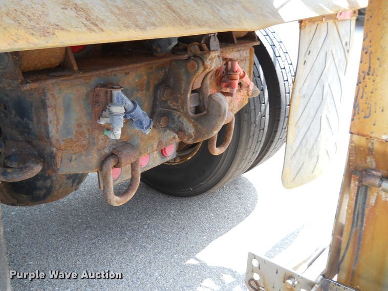 image for item DE4523 2003 Sterling LT7501  dump truck