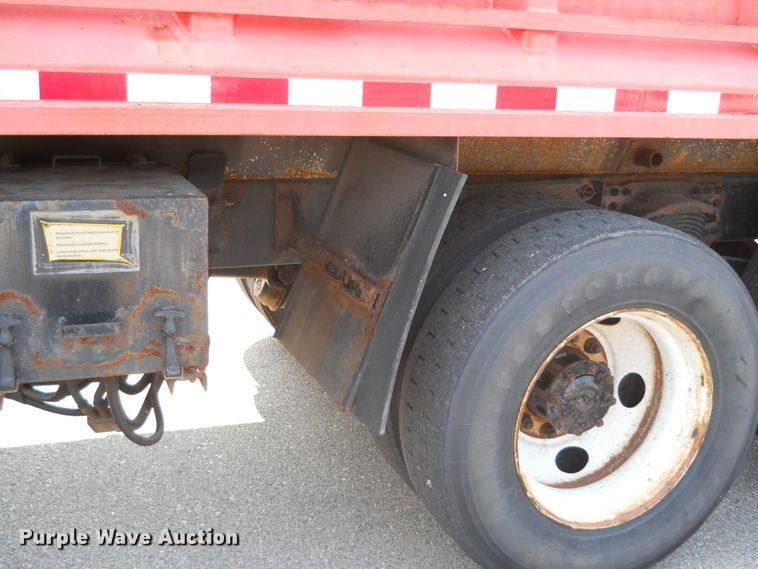 image for item DE4523 2003 Sterling LT7501  dump truck