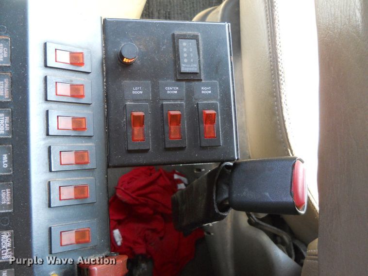 image for item DE4523 2003 Sterling LT7501  dump truck