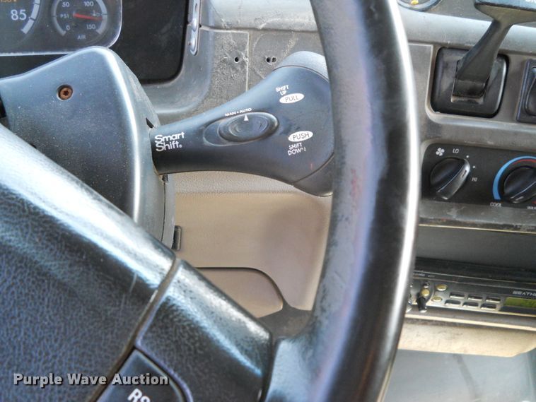 image for item DE4523 2003 Sterling LT7501  dump truck