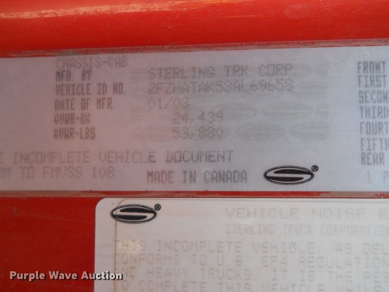 image for item DE4523 2003 Sterling LT7501  dump truck