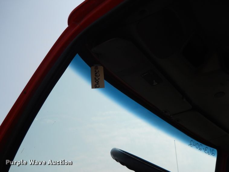 image for item DE4523 2003 Sterling LT7501  dump truck