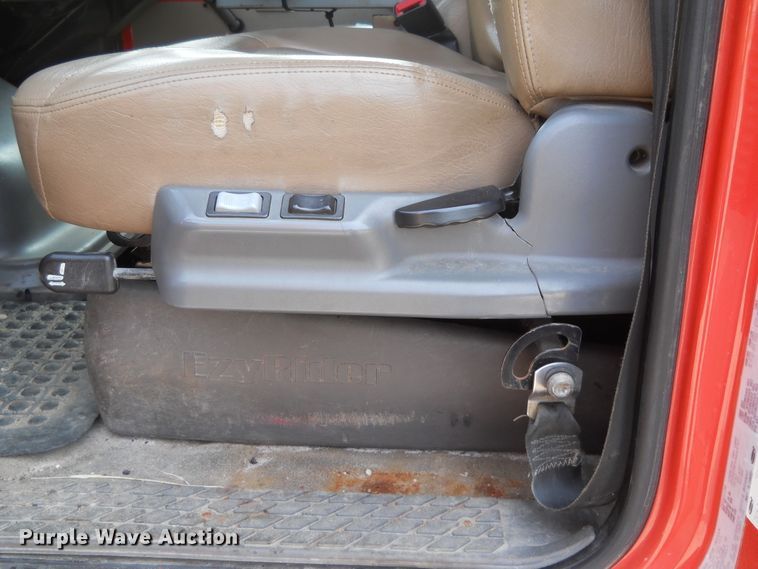 image for item DE4524 2003 Sterling LT7501  dump truck