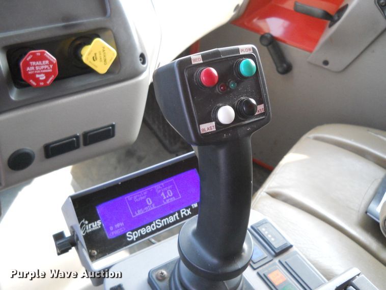 image for item DE4524 2003 Sterling LT7501  dump truck