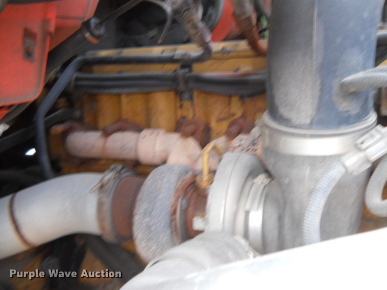 image for item DE4524 2003 Sterling LT7501  dump truck