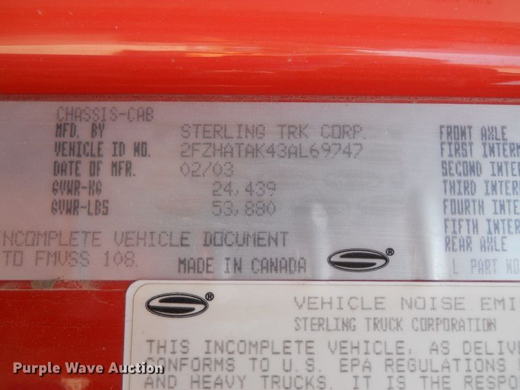 image for item DE4524 2003 Sterling LT7501  dump truck