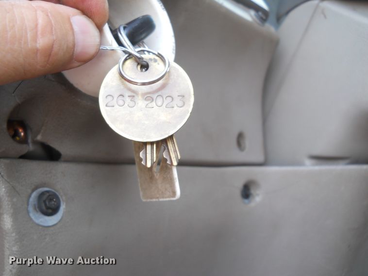 image for item DE4524 2003 Sterling LT7501  dump truck