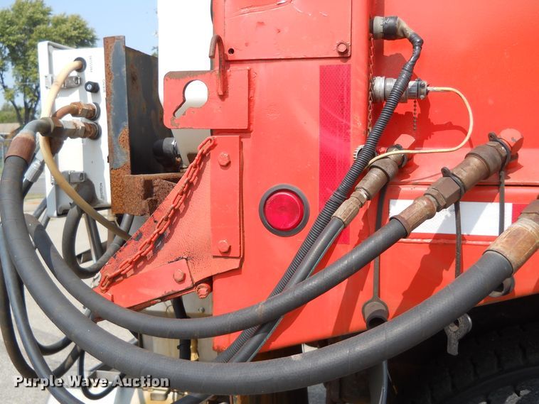 image for item DE4525 2001 Sterling LT7501   dump truck