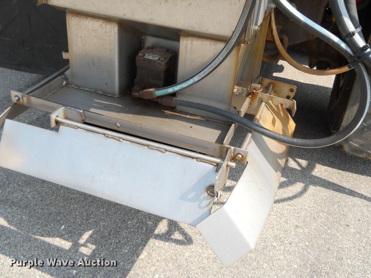 image for item DE4525 2001 Sterling LT7501   dump truck