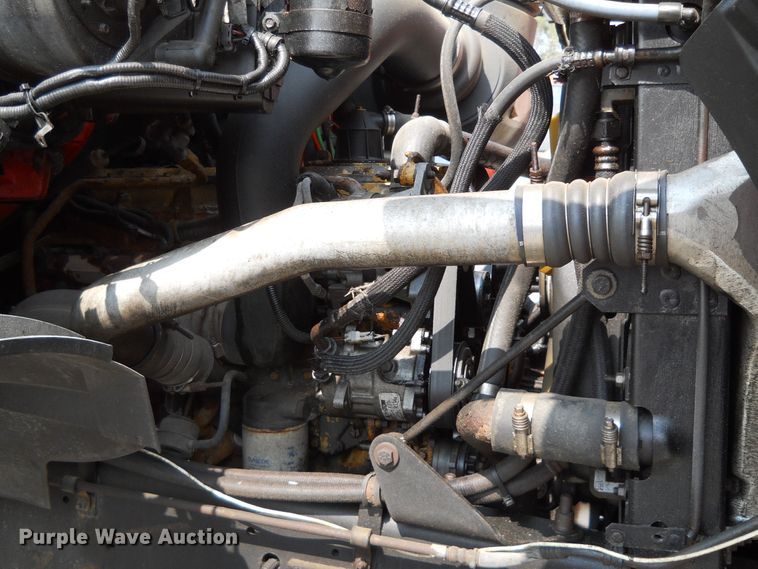 image for item DE4525 2001 Sterling LT7501   dump truck