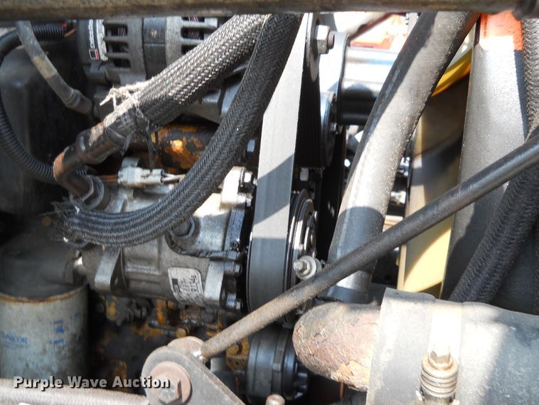 image for item DE4525 2001 Sterling LT7501   dump truck