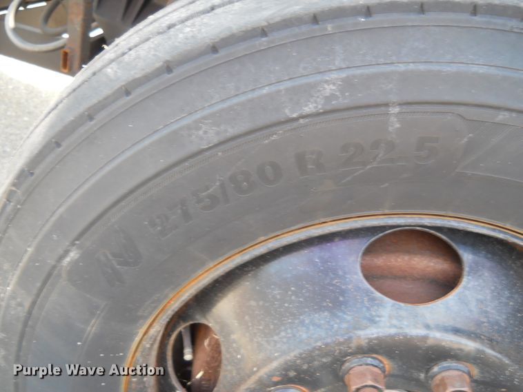 image for item DE4525 2001 Sterling LT7501   dump truck