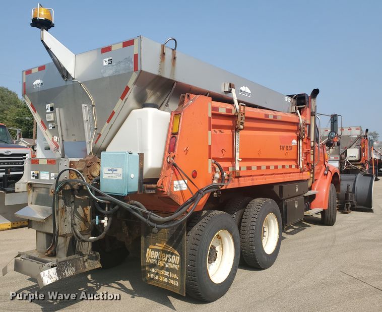 image for item DE4526 2006 Sterling LT7500  dump truck