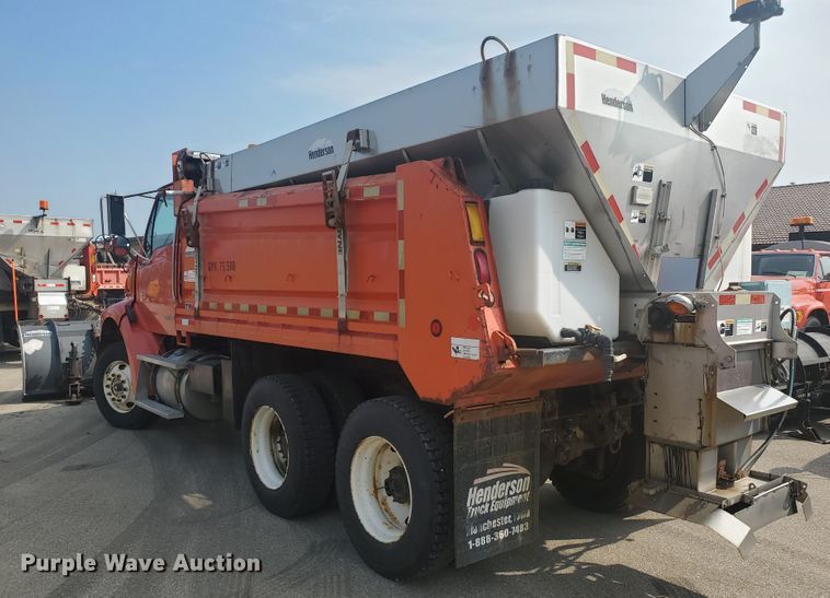 image for item DE4526 2006 Sterling LT7500  dump truck