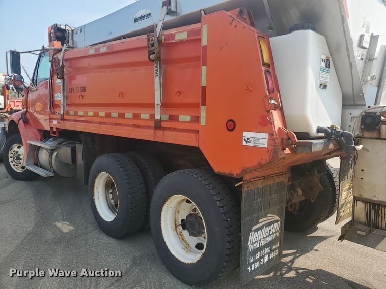 image for item DE4526 2006 Sterling LT7500  dump truck
