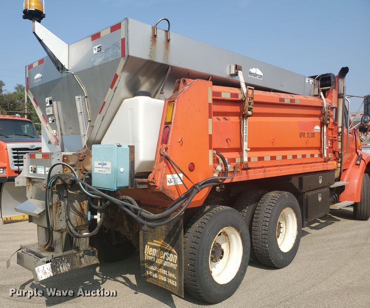 image for item DE4526 2006 Sterling LT7500  dump truck