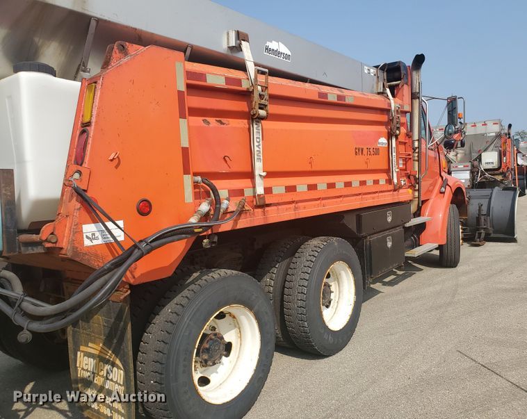 image for item DE4526 2006 Sterling LT7500  dump truck