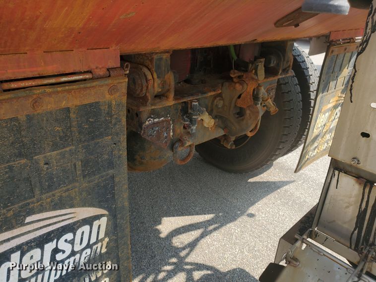 image for item DE4526 2006 Sterling LT7500  dump truck