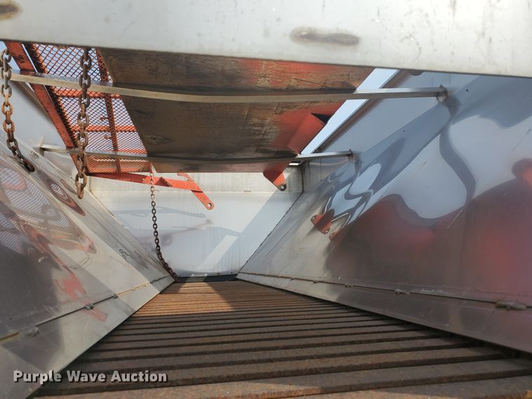 image for item DE4526 2006 Sterling LT7500  dump truck