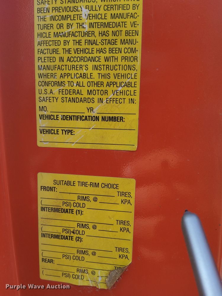 image for item DE4526 2006 Sterling LT7500  dump truck