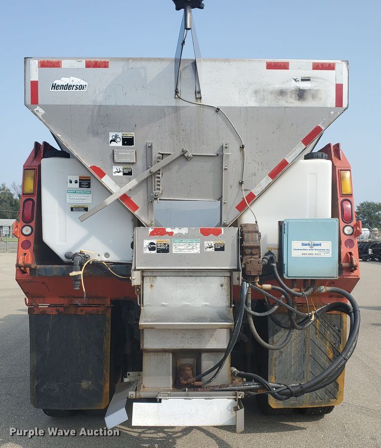 image for item DE4527 2006 Sterling LT7500  dump truck