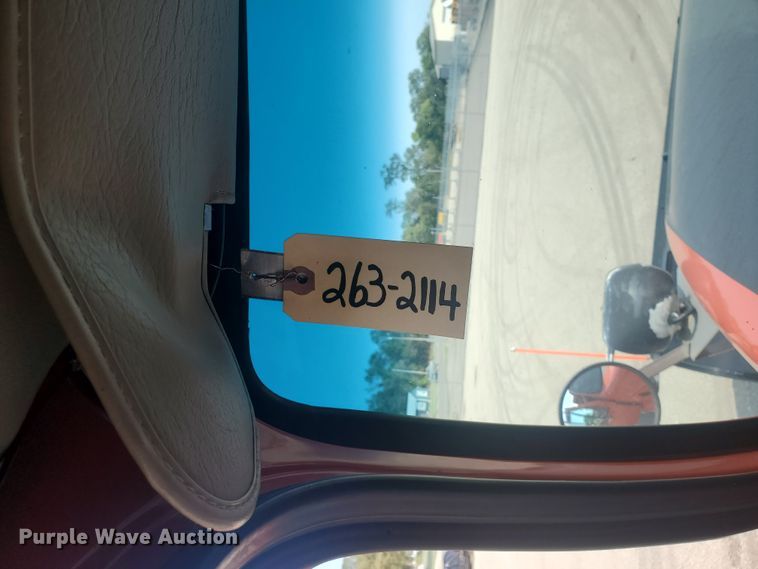 image for item DE4527 2006 Sterling LT7500  dump truck