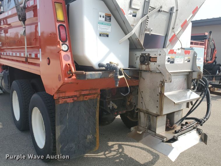 image for item DE4527 2006 Sterling LT7500  dump truck