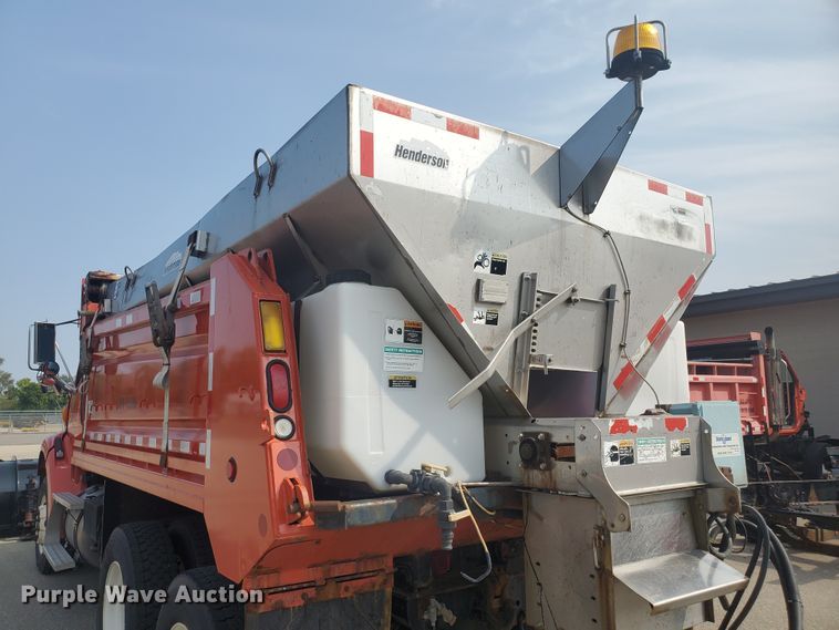 image for item DE4527 2006 Sterling LT7500  dump truck