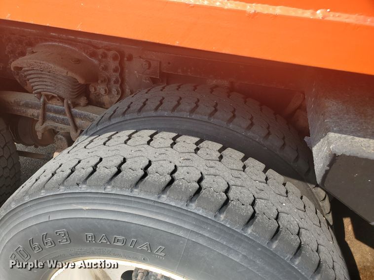 image for item DE4527 2006 Sterling LT7500  dump truck