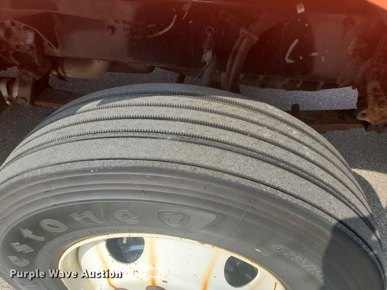 image for item DE4527 2006 Sterling LT7500  dump truck