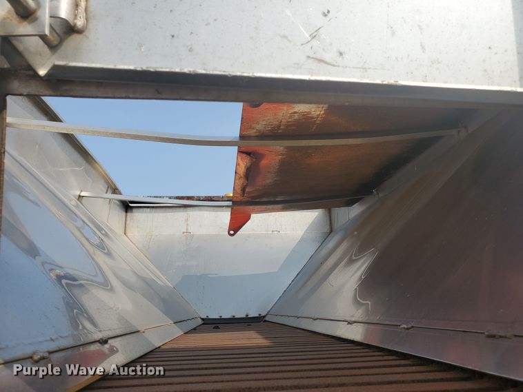 image for item DE4527 2006 Sterling LT7500  dump truck