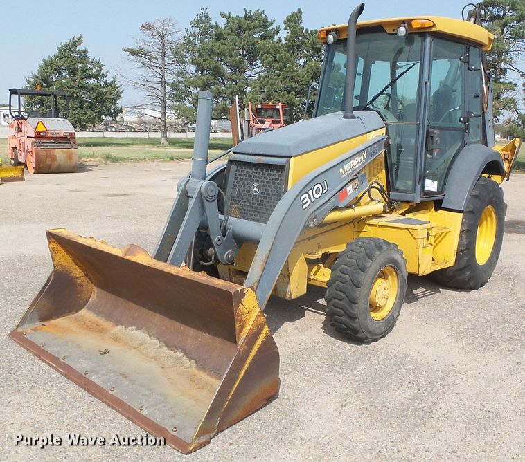 image for item DG8249 2008 John Deere 310J  backhoe