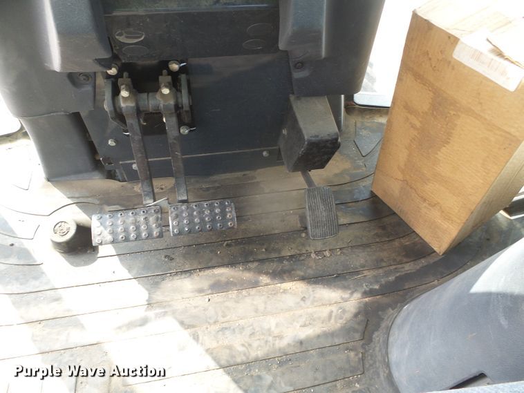 image for item DG8249 2008 John Deere 310J  backhoe