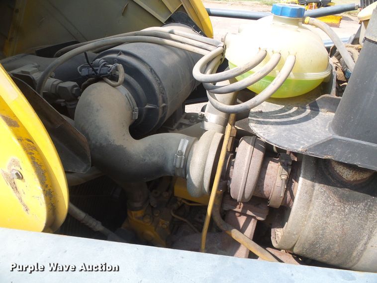 image for item DG8249 2008 John Deere 310J  backhoe