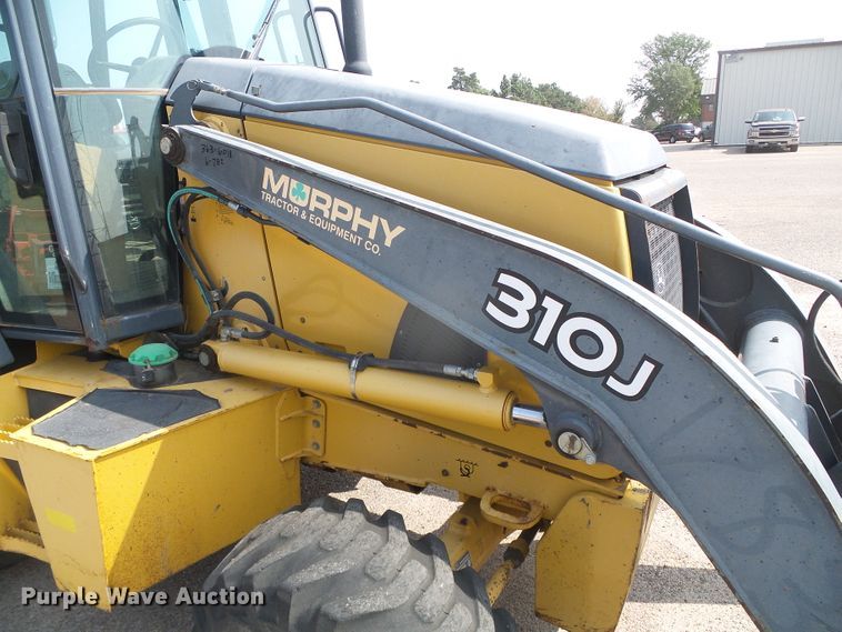 image for item DG8249 2008 John Deere 310J  backhoe