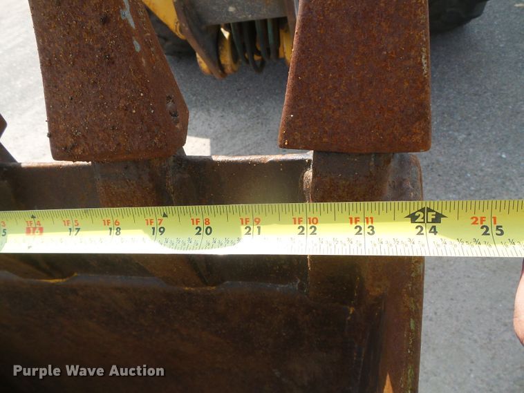 image for item DG8249 2008 John Deere 310J  backhoe