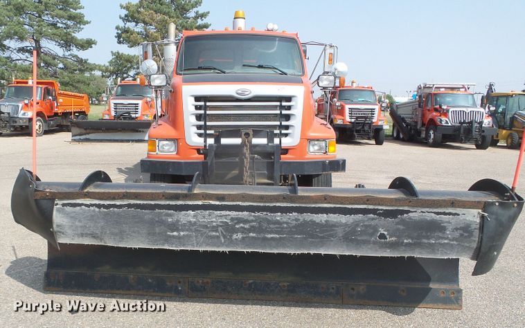 image for item DG8250 2003 Sterling LT7500  dump truck