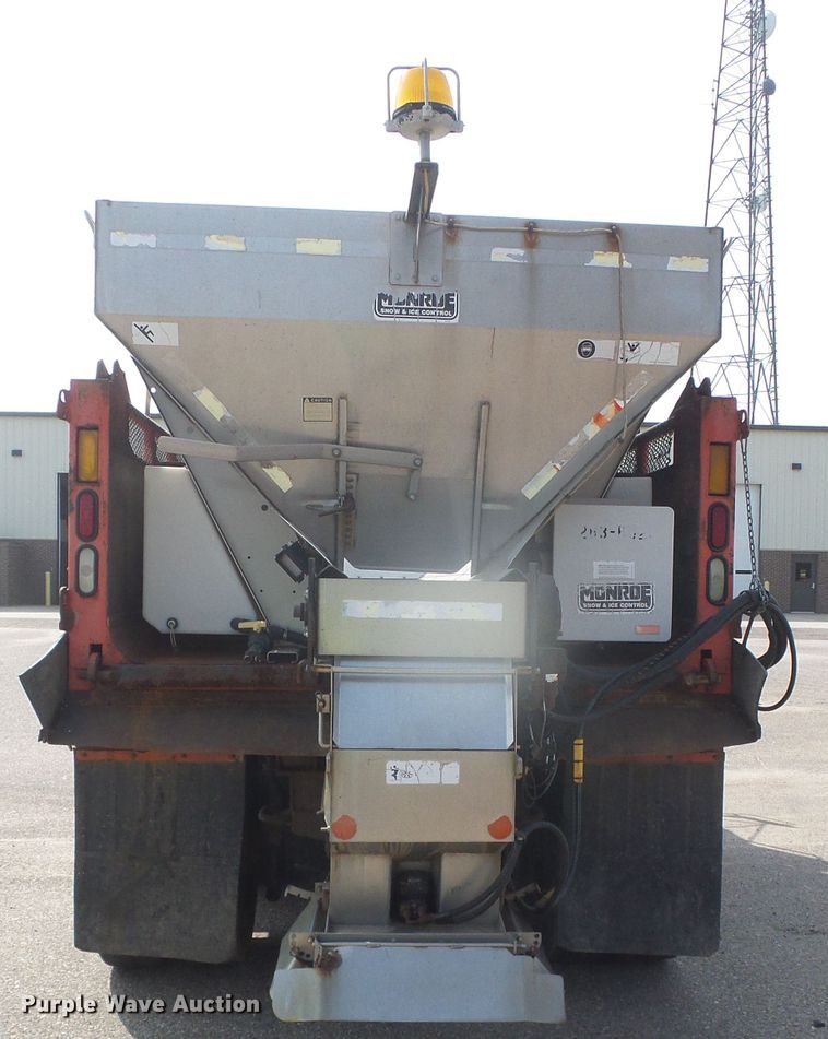 image for item DG8250 2003 Sterling LT7500  dump truck