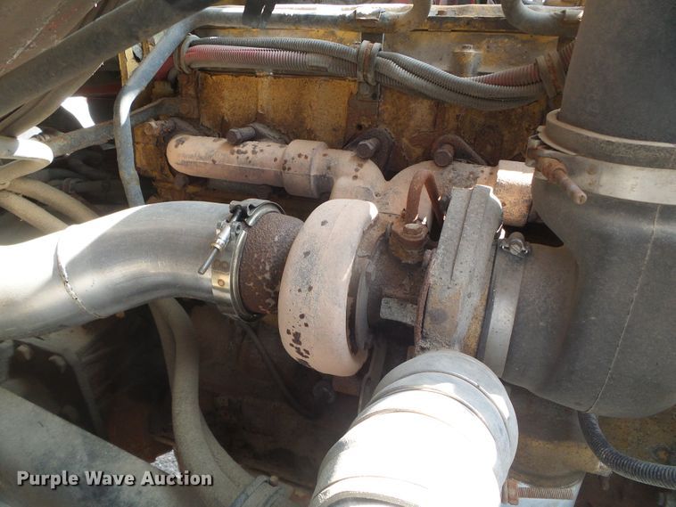 image for item DG8250 2003 Sterling LT7500  dump truck