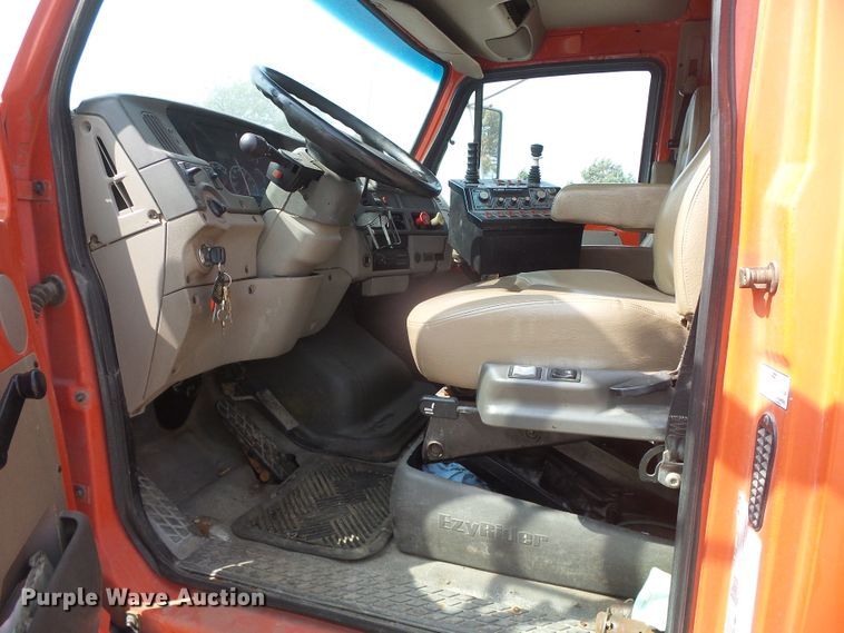 image for item DG8250 2003 Sterling LT7500  dump truck